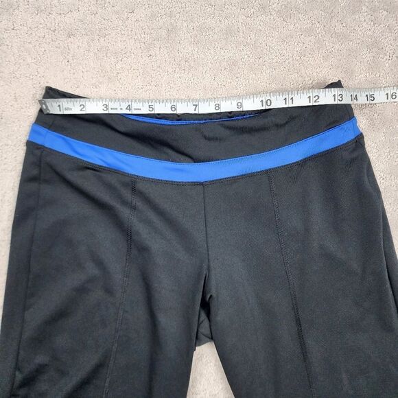 Nike Dri-Fit Crop Workout Shorts Size Small - Picture 6 of 9